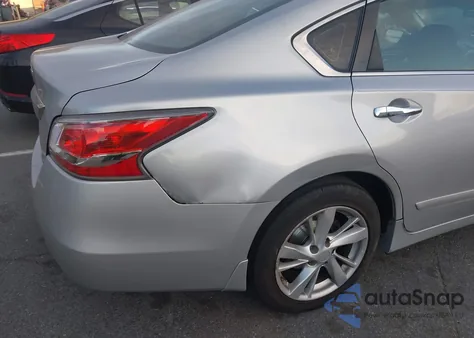 2013 Nissan Altima 2.5 S from USA, damaged, VIN 1N4AL3AP8DC266451